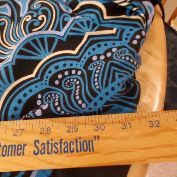 Metropolitan Black Blue Patterned Plus Size Lightweight Zip Hooded Jacket - Picture 9 of 13